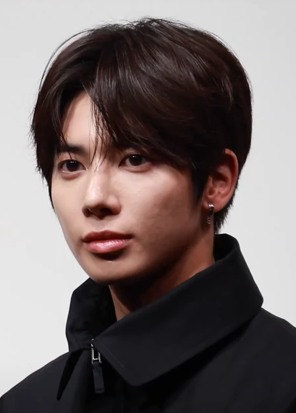 Editorial gallery of Taehyun (TXT) styled in vibrant autumn outfits featuring saffron, teal, and gold hardware, highlighting burnt sienna, chartreuse, emerald, molten gold, and espresso.